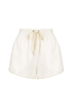 Alani Short White