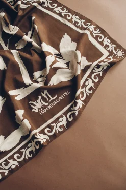 Cabo Sarong Paradiso Print