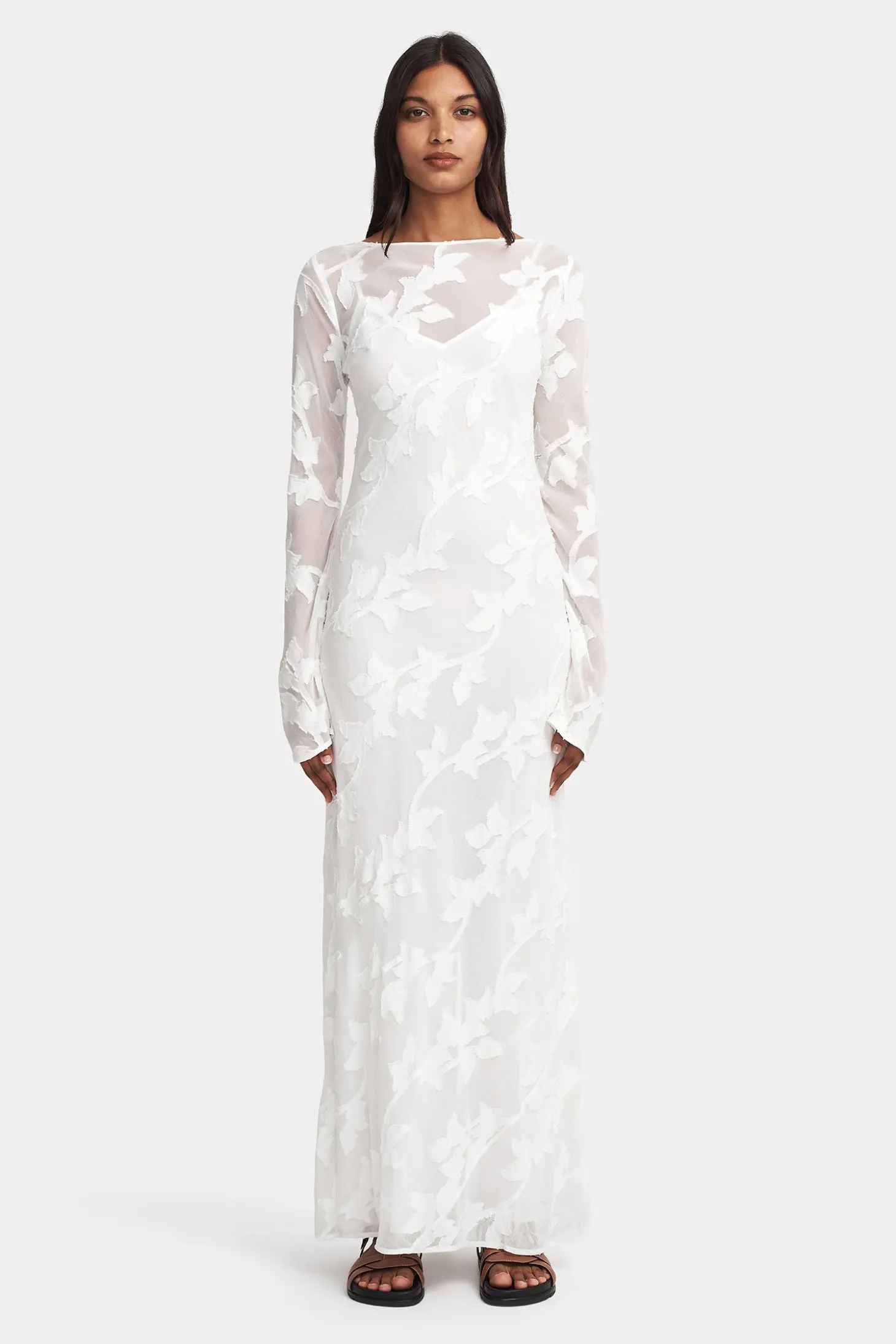 Evonna Dress White Lily