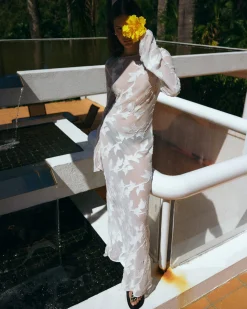 Evonna Dress White Lily