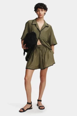 Gili Shorts Olive