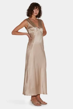 Jessa Dress Almond