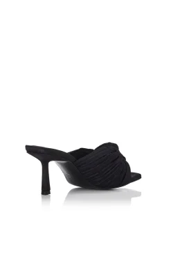 Lia Heel Black