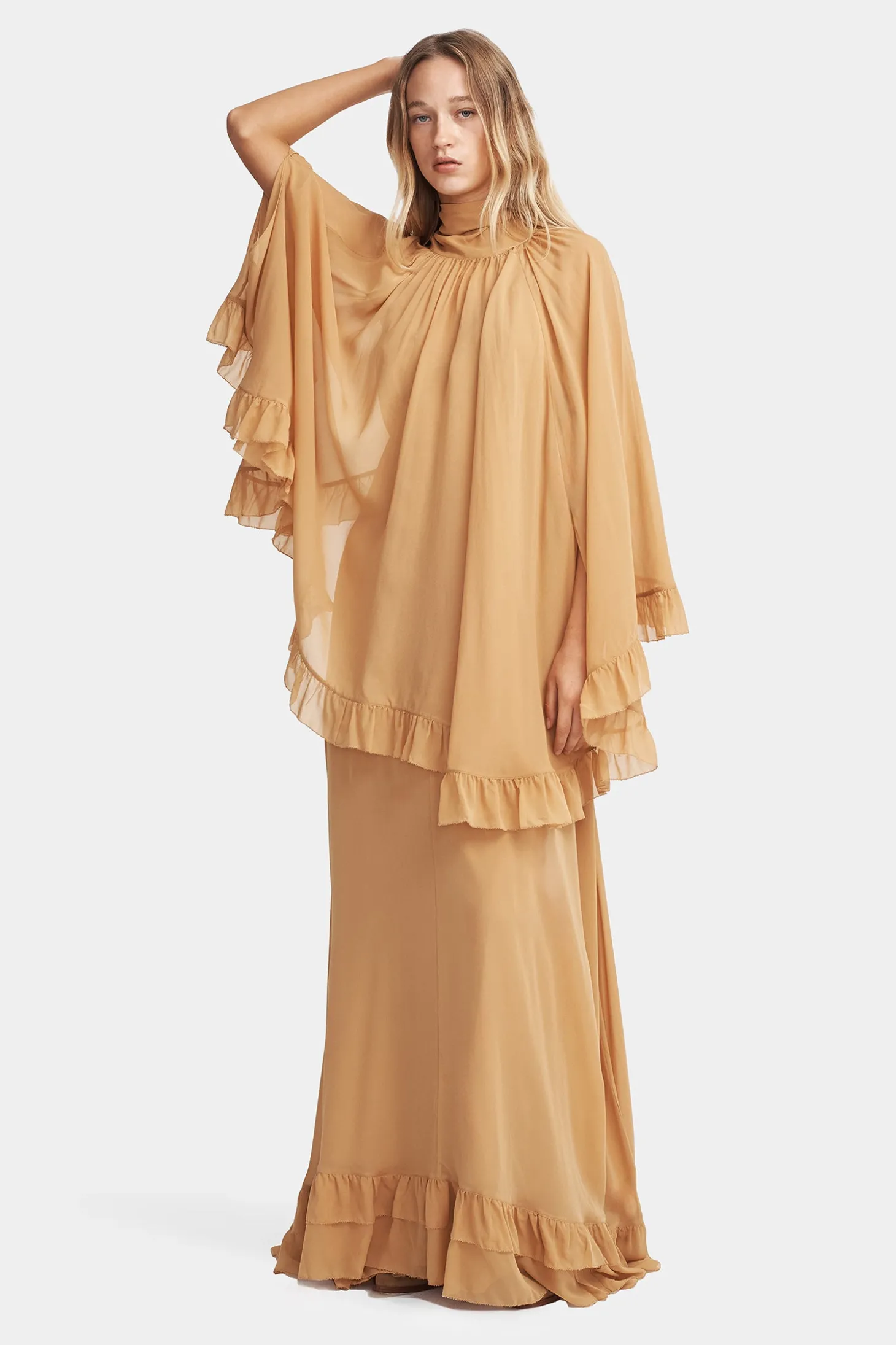 Nicks Gown Fawn