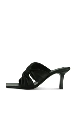 Senso Mila Black