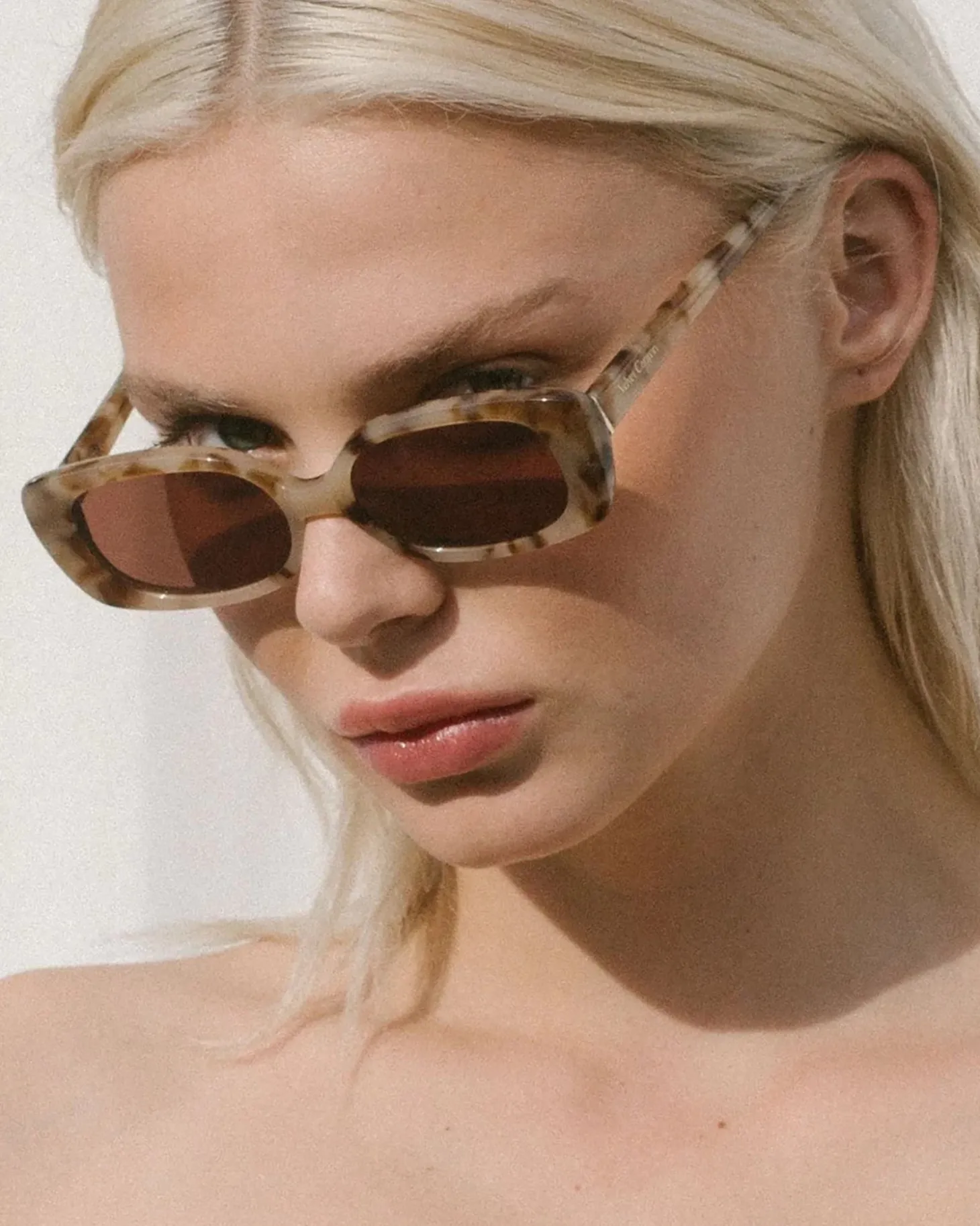 Velvet Canyon Zou Bisou Caramel Tort