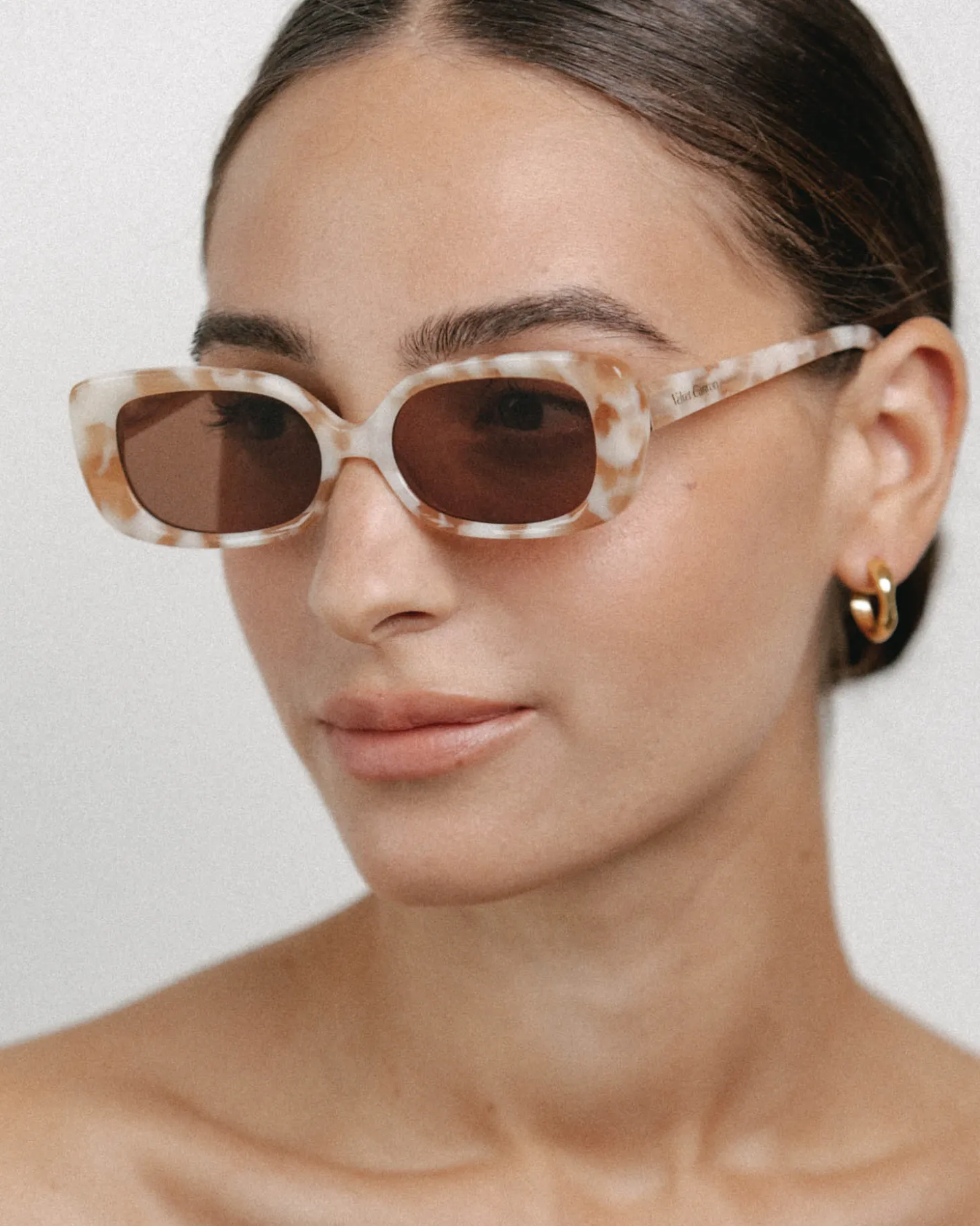 Velvet Canyon Zou Bisou Cream Tort